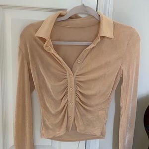 Cute long sleeve button up top